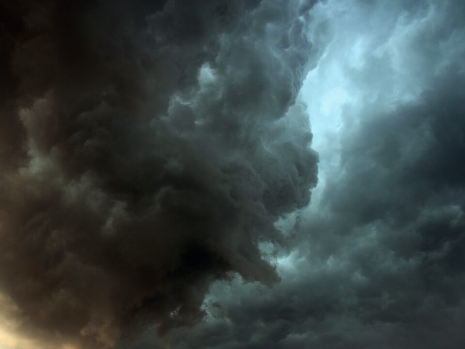 photo of dark clouds